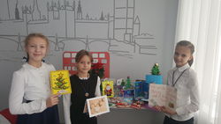 Christmas cards for Slovenian schoolchildren