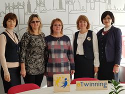 Ділимося досвідом з колегами щодо реалізації міжнародних проектів в рамках програми eTwinning Plus 